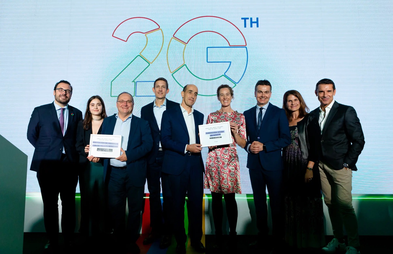 Equipo del proyecto Spot4Dis y Google.org